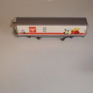 Bemo RHB HO train car Coop produce railroad